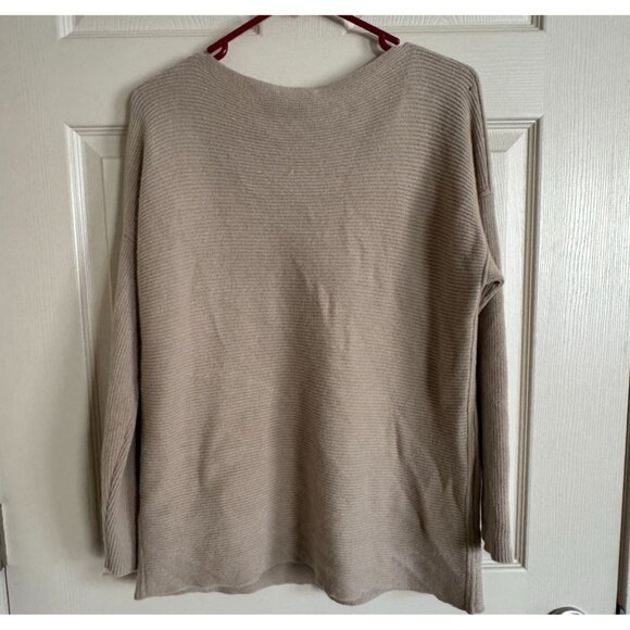 Lafayette 148 wool Pullover Sweater Size M/L in Beige Kangaroo Pocket j2 - Picture 2 of 9